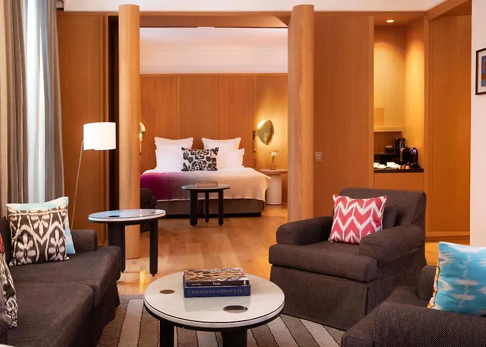 Hotel Vernet Champs Elysées