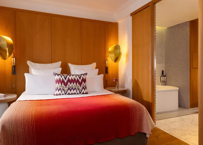 Hotel Vernet Champs Elysées