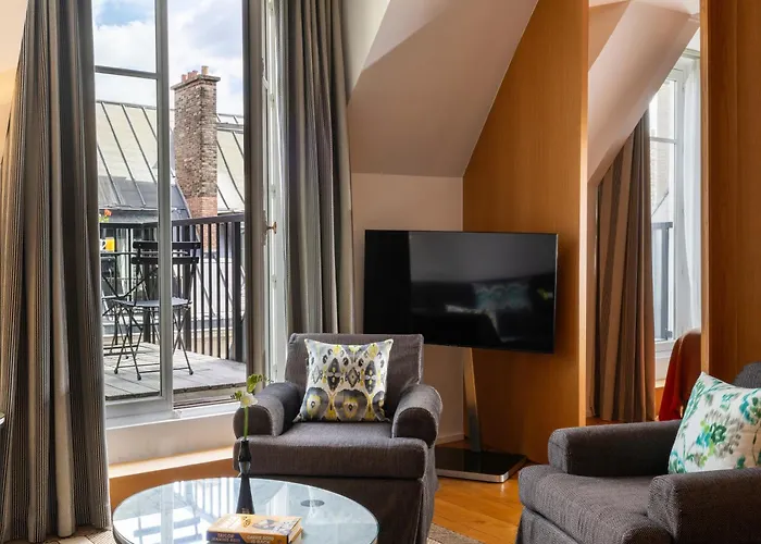 Hotel Vernet Champs Elysées