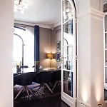 Vernet Champs Elysées Hotel 5*