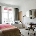 Hotel Vernet Champs Elysees 5*