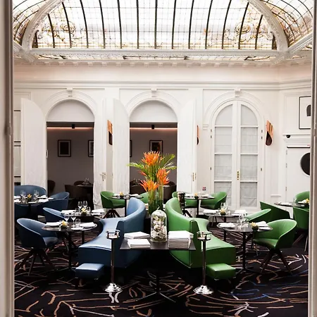 Hotel Vernet Champs Elysées