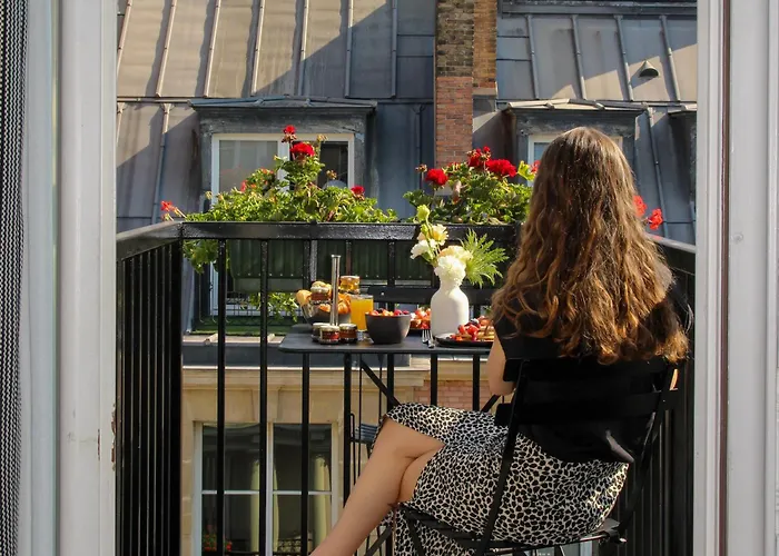 호텔 Vernet Champs Elysees 파리