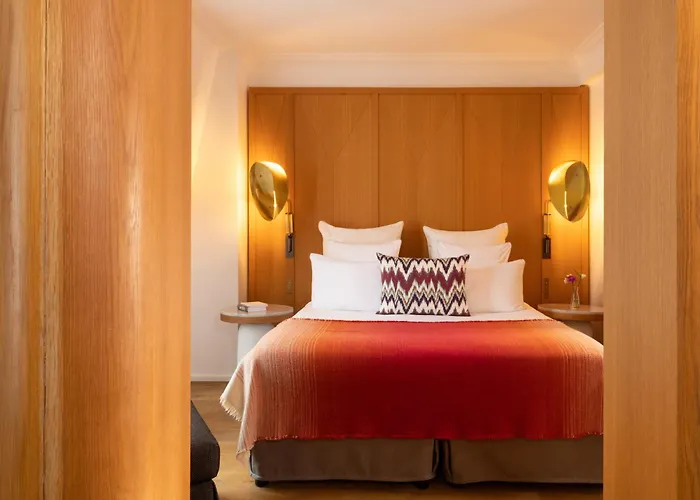 Vernet Champs Elysees 호텔 5*