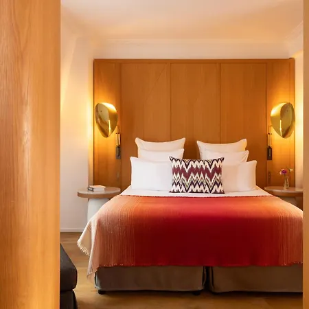 Vernet Champs Elysees 호텔 5*