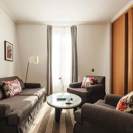 Vernet Champs Elysees 파리