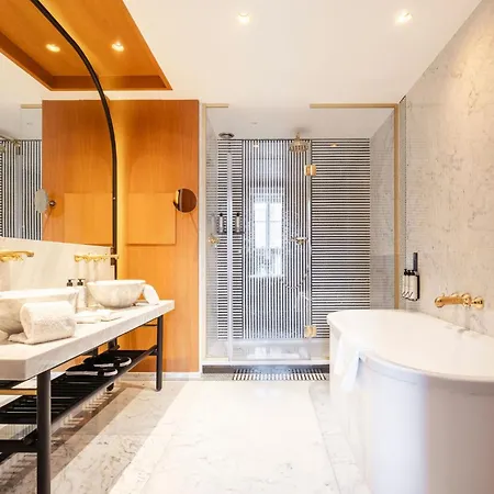 호텔 Vernet Champs Elysees 파리